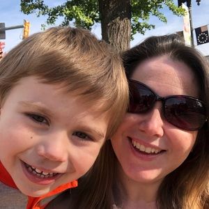 Meet your Posher Shannon!